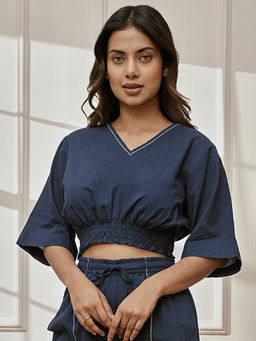 Vastramay - Women Navy Blue Cambric Cotton V-Neck Crop Yoga Top