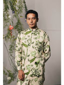 Green color option, Sold out, Currently selected