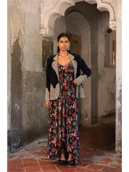 Sshilpa Samriya - A Long Printed Dress with Blazer (Set of 2)