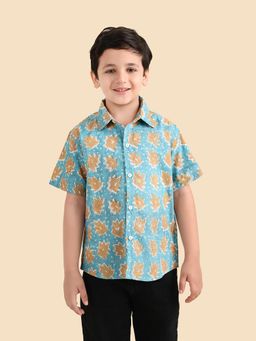 Fabindia - Boys Aqua Printed Spread Collar Short Sleeves Shirt