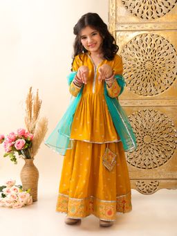 Superminis - Girls Georgette Full Sleeves Lehenga & Choli With Net Dupatta Mustard