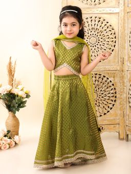 Superminis - Girls Readymade Sleeveless Lehenga & Choli With Net Dupatta Green