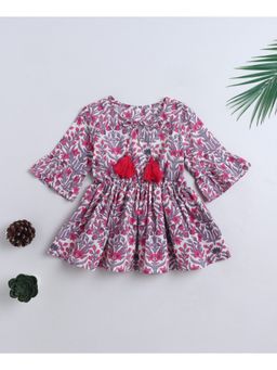 The Magic Wand - Cotton Woven Three Fourth Sleeves Floral Printed Top