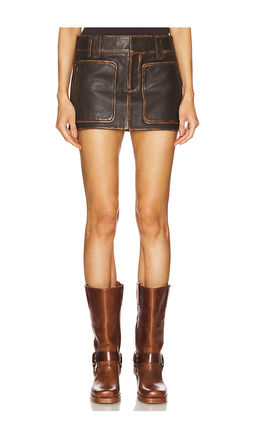 GRLFRND - Patch Pocket Mini Skirt