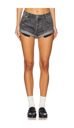 One Teaspoon - Bandits Low Waist Denim Short