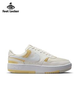 Nike - Women Gamma Force Sneakers