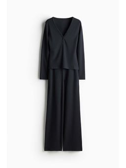 H&M - Women Black Waffled T-Shirt & Pyjama