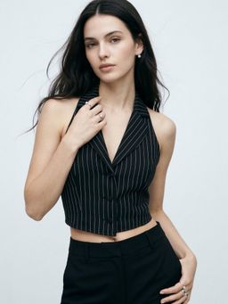 Outzidr - Black Vest Structured Lapel Crop Top