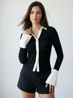 Outzidr - Black Contrast Detailing Top