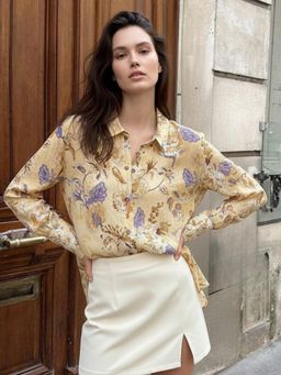 Outzidr - Yellow All Over Floral Printed Relaxed Shirt