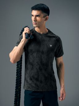 Technosport - Men Black Slim Fit Half Sleeves Sports T-Shirt