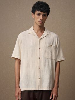 Mufti - Men Beige Textured Loose Fit Shirt