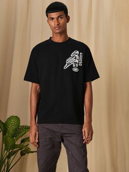 Mufti - Men Black Graphic Loose Fit T-Shirt