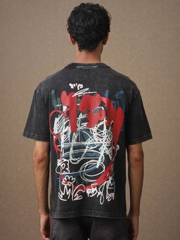 Mufti - Men Charcoal Graphic Loose Fit T-Shirt