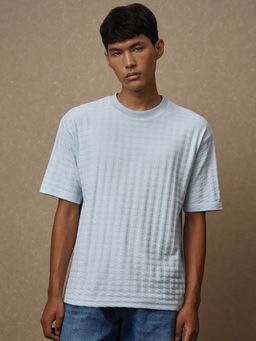 Mufti - Men Blue Textured Loose Fit T-Shirt