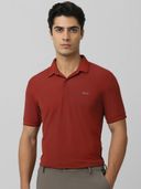 Maroon color option, Currently selected