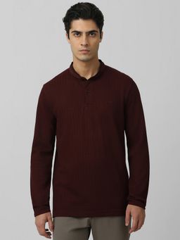 Mufti - Men Maroon Textured Slim Fit T-Shirt