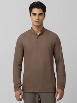 Mufti - Men Brown Textured Slim Fit T-Shirt