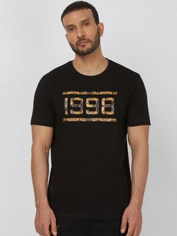Mufti - Men Black Graphic Slim Fit T-Shirt