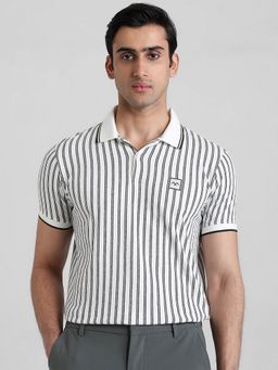 Mufti - Men White Stripes Slim Fit Polo T-Shirt