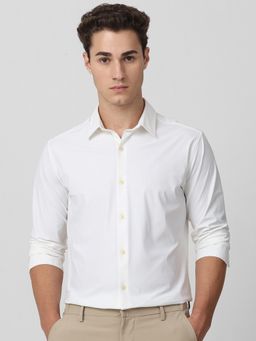 Mufti - Men White Solid Slim Fit Shirt