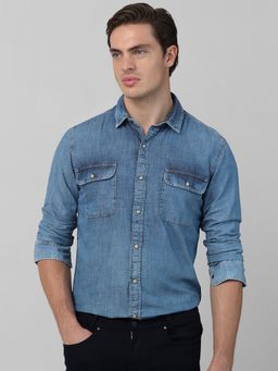 Mufti - Men Blue Solid Slim Fit Shirt