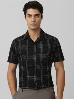 Mufti - Men Black Checks Slim Fit Shirt