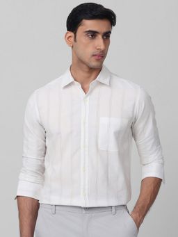Mufti - Men White Stripes Slim Fit Shirt