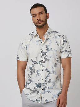 Mufti - Men White Abstract Slim Fit Shirt