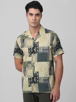 Mufti - Men Olive Paisley Relaxed Fit Shirt