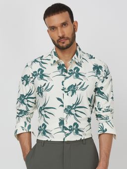Mufti - Men Green Floral Slim Fit Shirt