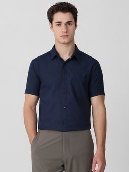 Mufti - Men Navy Blue Solid Slim Fit Shirt
