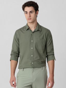 Mufti - Men Olive Solid Slim Fit Shirt