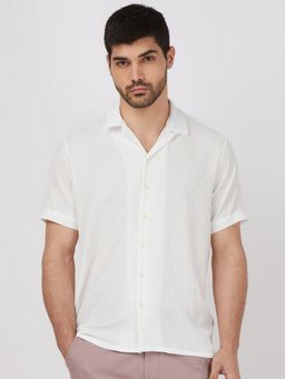 Mufti - Men White Textured Relaxed Fit Shirt