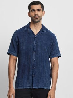 Mufti - Men Navy Blue Self Design Relaxed Fit Shirt