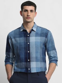 Mufti - Men Blue Checks Slim Fit Shirt