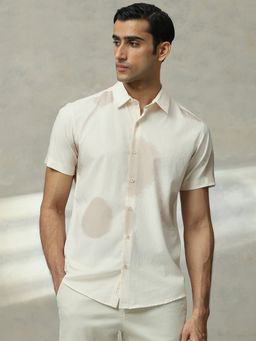 Mufti - Men Beige Abstract Slim Fit Shirt