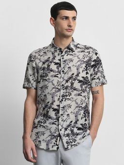 Mufti - Men Grey Floral Slim Fit Shirt