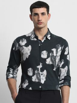 Mufti - Men Green Abstract Slim Fit Shirt