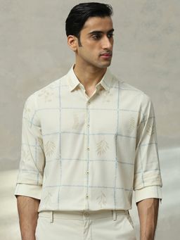 Mufti - Men Off White Checks Slim Fit Shirt