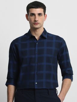 Mufti - Men Navy Blue Checks Slim Fit Shirt