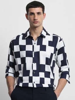Mufti - Men Navy Blue Checks Slim Fit Shirt
