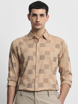 Mufti - Men Beige Checks Slim Fit Shirt