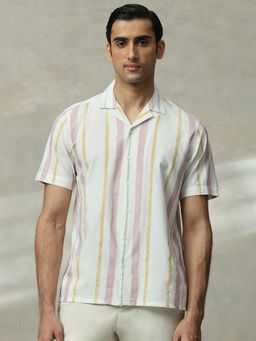 Mufti - Men Pink Stripes Slim Fit Shirt