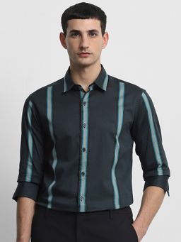 Mufti - Men Green Stripes Slim Fit Shirt