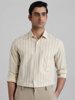 Mufti - Men Beige Stripes Slim Fit Shirt