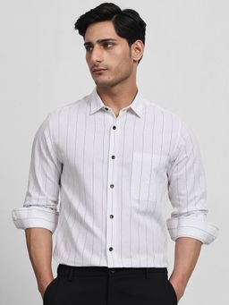 Mufti - Men White Stripes Slim Fit Shirt