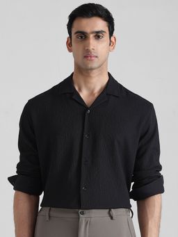 Mufti - Men Black Textured Slim Fit Shirt