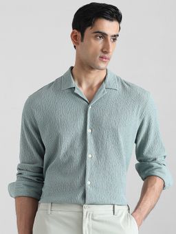 Mufti - Men Green Textured Slim Fit Shirt