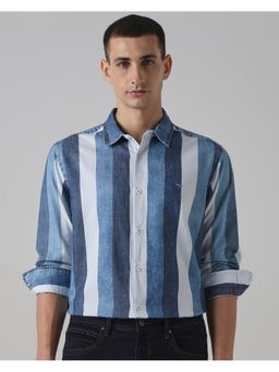 Mufti - Men Navy Blue Stripes Slim Fit Shirt